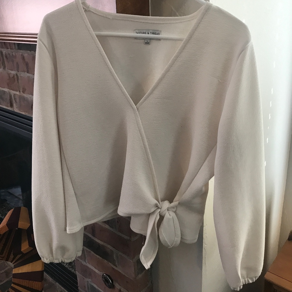 Madewell Texture & Thread Tie Front Blouse